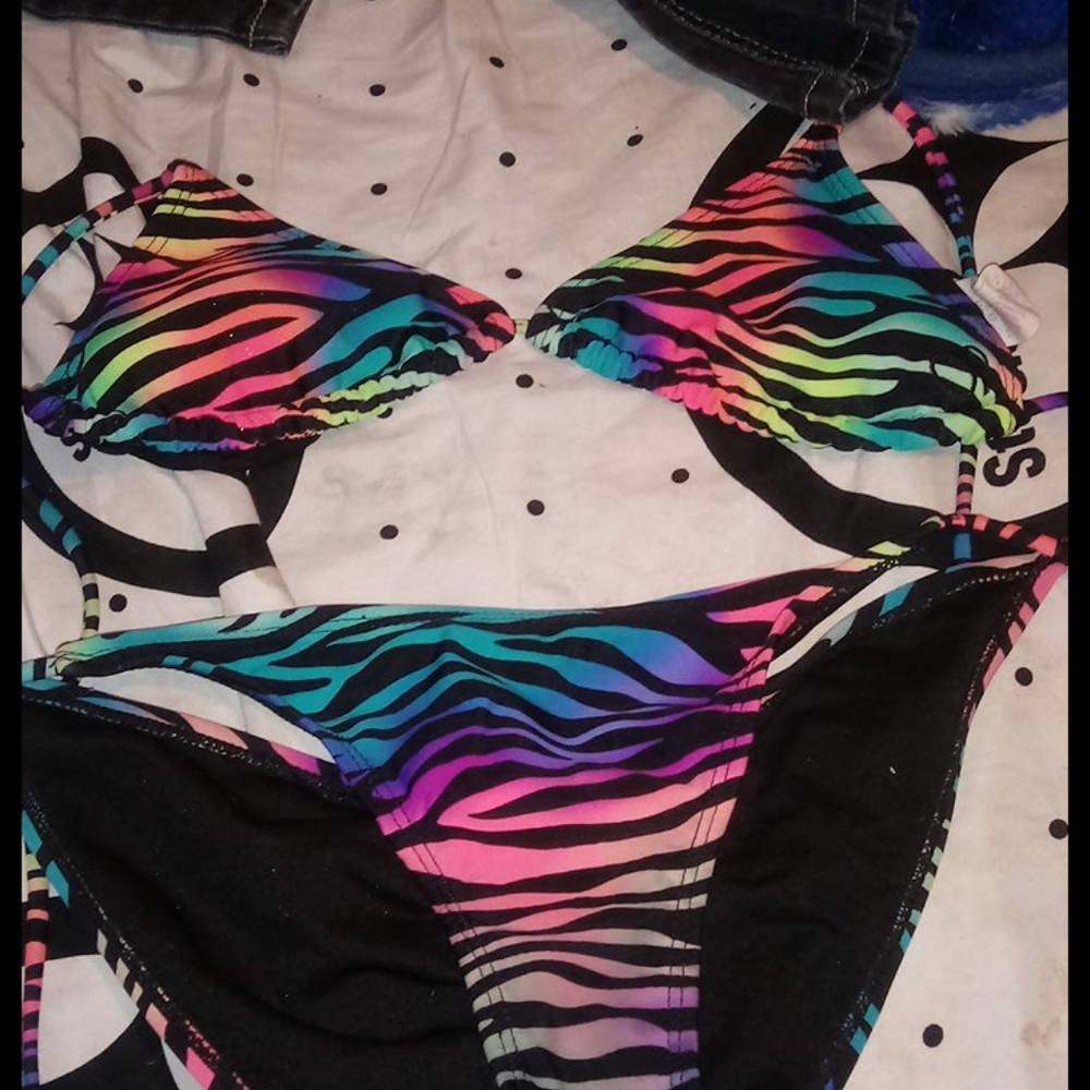 Bikini